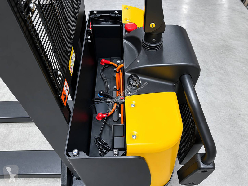 Stacker  8402