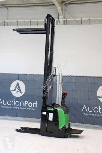 Apilador BT SPE120