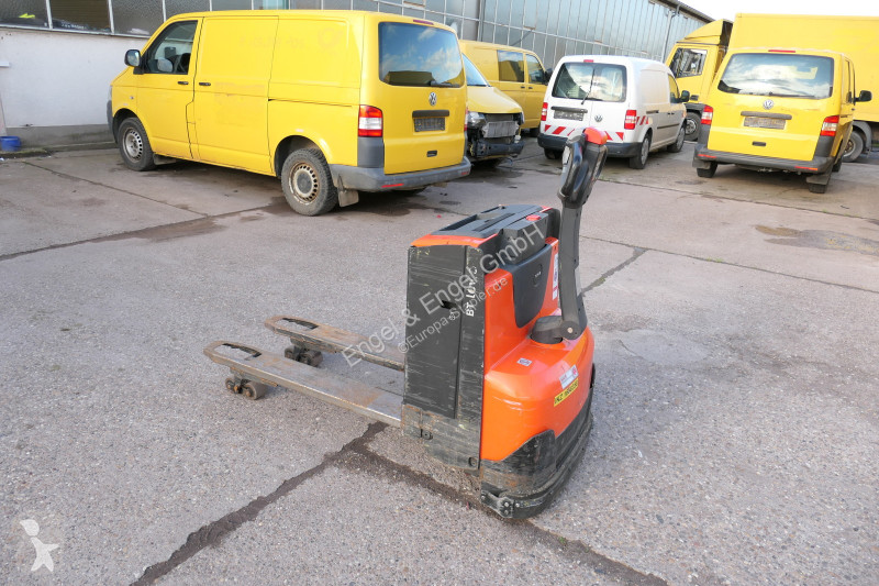Apilador BT LWE 160
