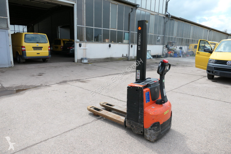 Apilador BT SWE 080L