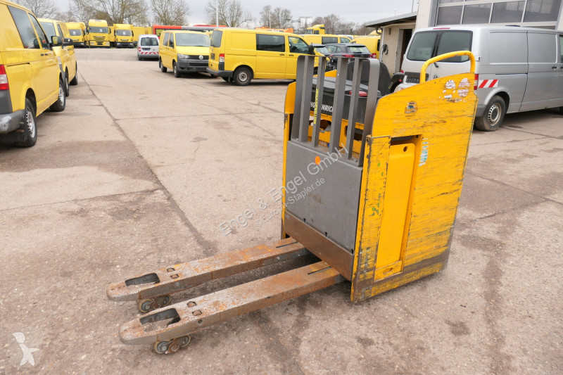 Gerbeur Jungheinrich ESE 220 Batterie 01/2020