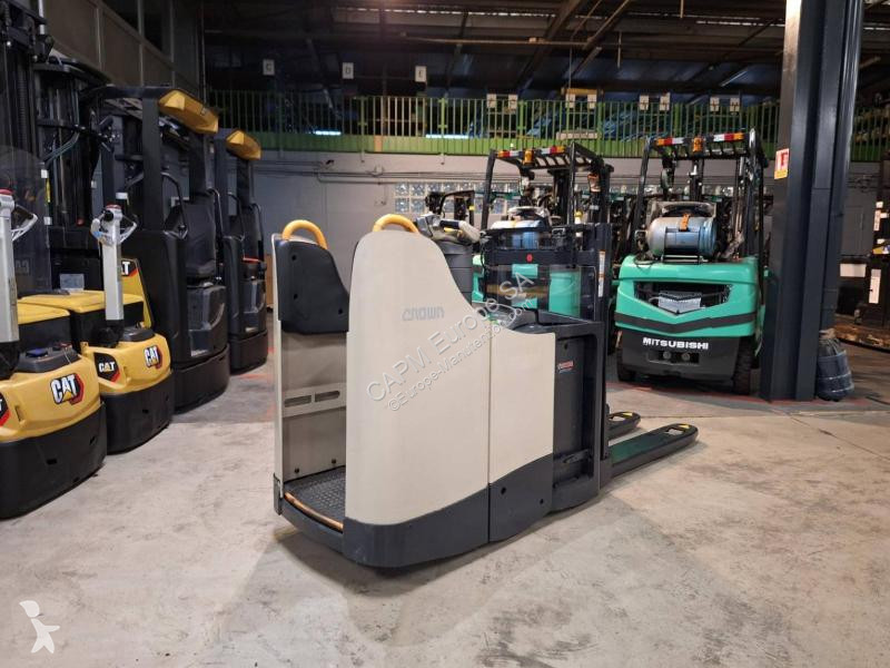 Apilador Crown  DT3040