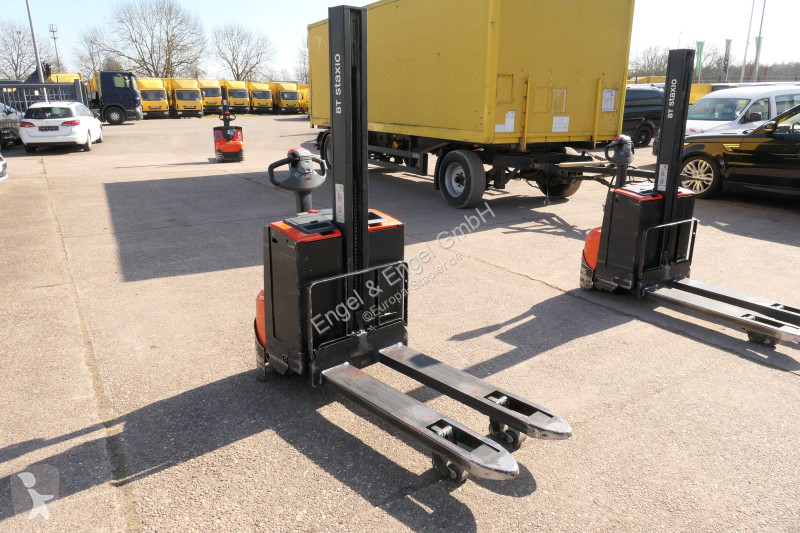 Apilador BT SWE 080L