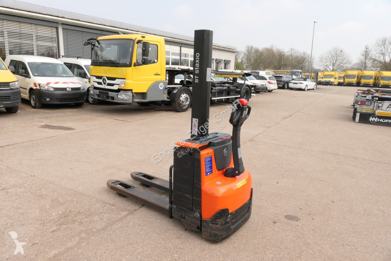 Apilador BT SWE 080L Batterie 15/2024