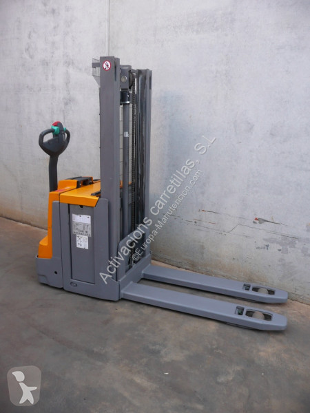 Gerbeur Jungheinrich 256 ZT