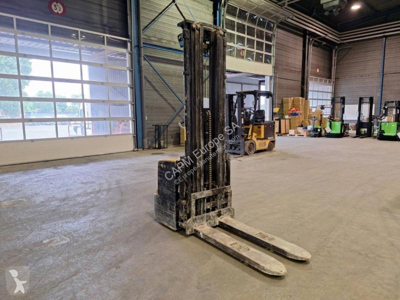 Gerbeur Caterpillar  NSP16N2