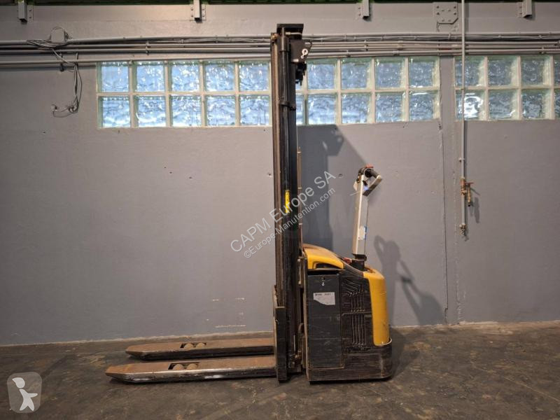 Gerbeur Caterpillar  NSP16N