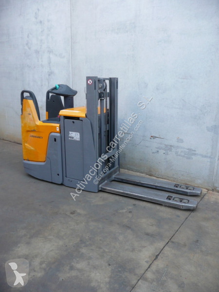 Apilador Jungheinrich 201 ZT