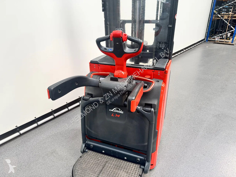 Apilador Linde L 14 AP