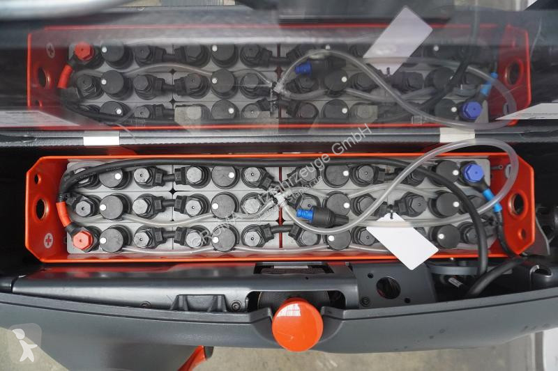 Stacker Linde 1172