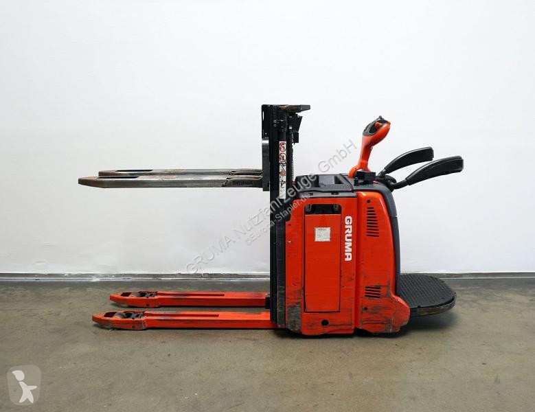 Apilador Linde  D 14 AP 133