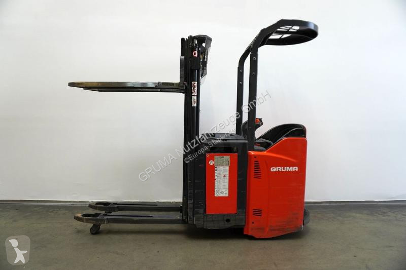 Apilador Linde  D 14 SP 133