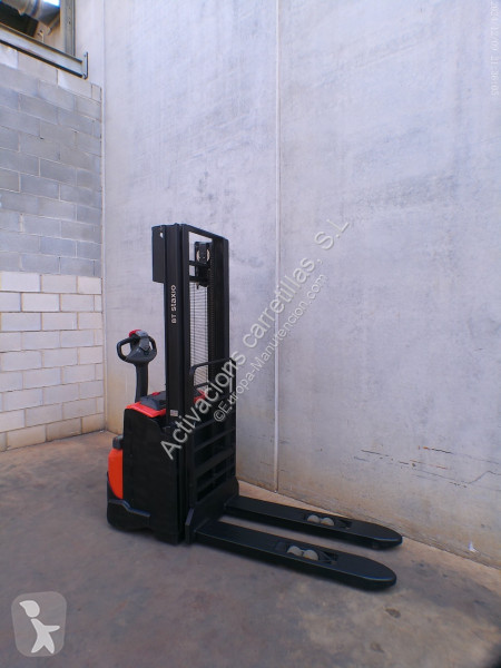 Apilador BT SWE 100