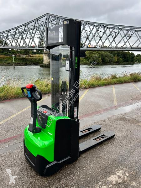 Gerbeur Cesab  S212L-