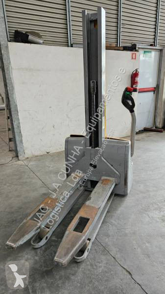 مرفاع شوكي Jungheinrich EMC 10G-117-156E