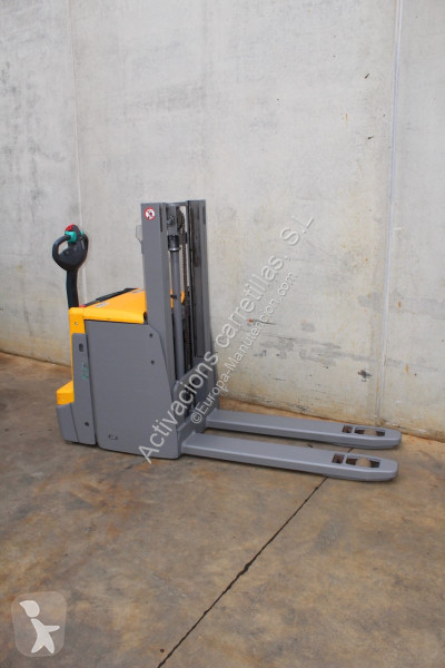 Stohovač Jungheinrich EJD 222 201 ZT LI-ION