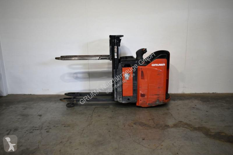 مرفاع شوكي Linde  D 12 HP SP 133