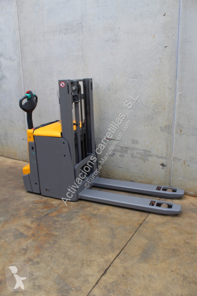 مرفاع شوكي Jungheinrich EJD 222 201 ZT LI-ION