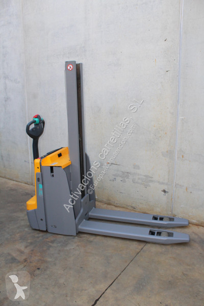 مرفاع شوكي Jungheinrich EJD 118i 152M LI-ION