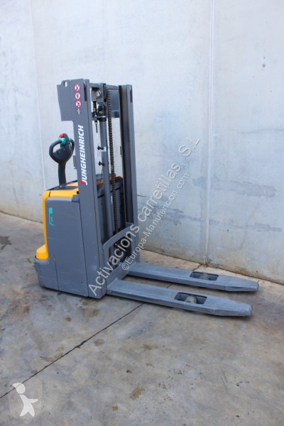 مرفاع شوكي Jungheinrich 250 ZT LI-ION