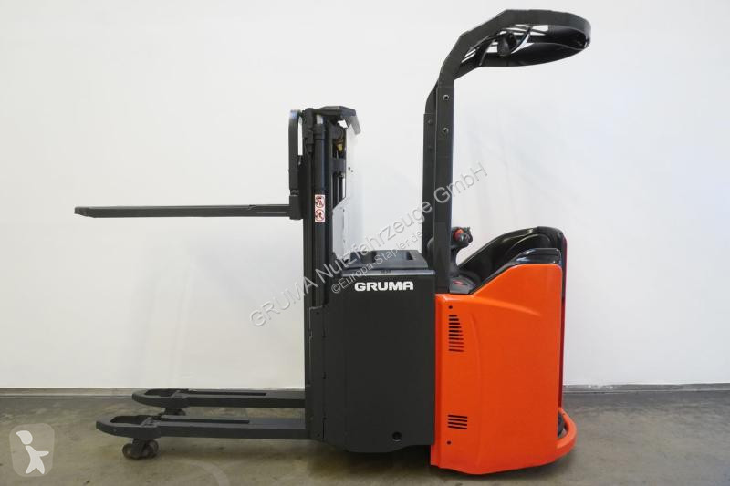 Stohovač Linde  L 14 L SP 133