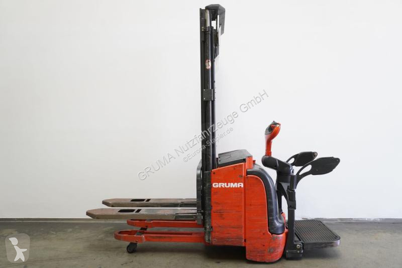 Stohovač Linde  L 14 AP i 372