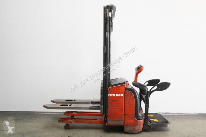 Stohovač Linde  L 14 AP i 372