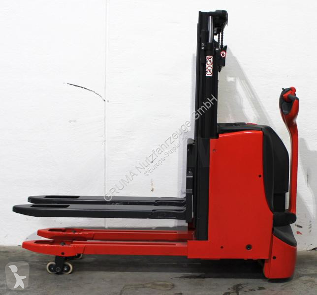 Стакер Linde  D 08 1160-01