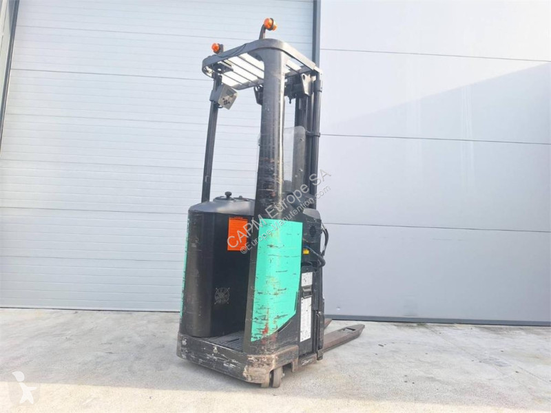 Стакер Caterpillar NSR16N