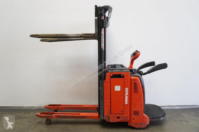 Gerbeur Linde  D 12 AP 133