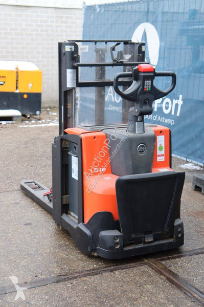 Stacker BT SWE200D