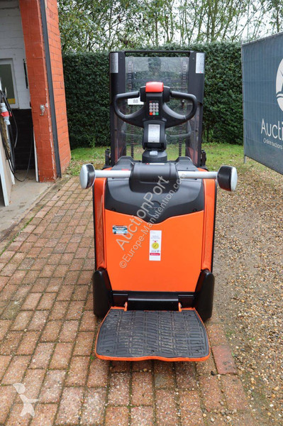 Stacker Toyota N