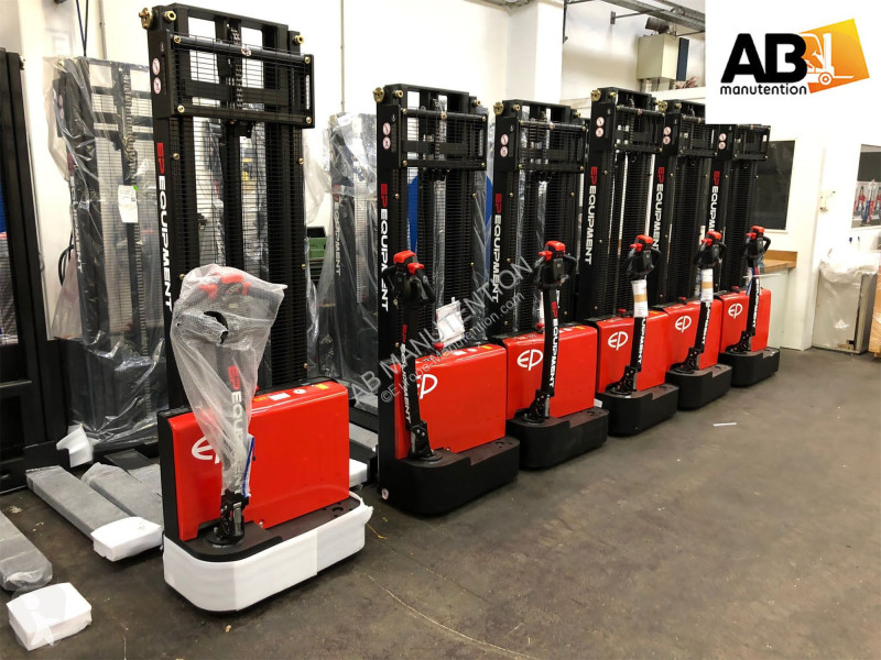 Apilador EP equipment EST122 D2700