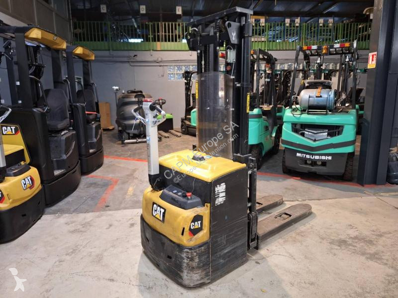 Gerbeur Caterpillar  NSP16N2