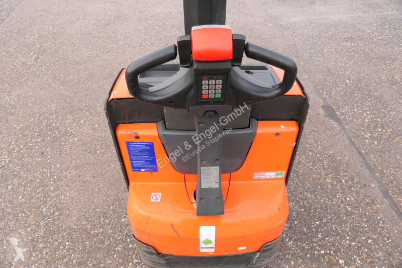 Gerbeur Toyota SWE 080L