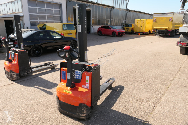 Apilador BT SWE 080L