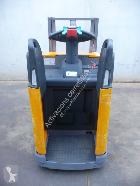 Apilador Jungheinrich 201 ZT