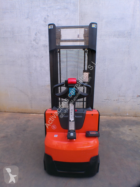 Apilador BT SWE 100