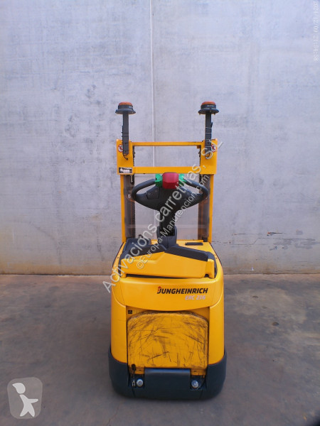 Gerbeur Jungheinrich 240 ZT