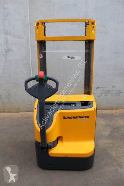 Gerbeur Jungheinrich 330 ZT