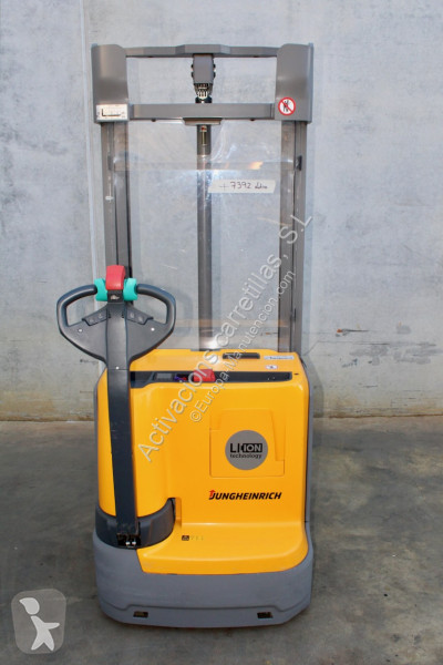 مرفاع شوكي Jungheinrich 320 ZT LI-ION