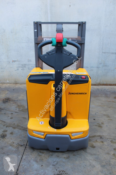 مرفاع شوكي Jungheinrich EJD 222 201 ZT LI-ION