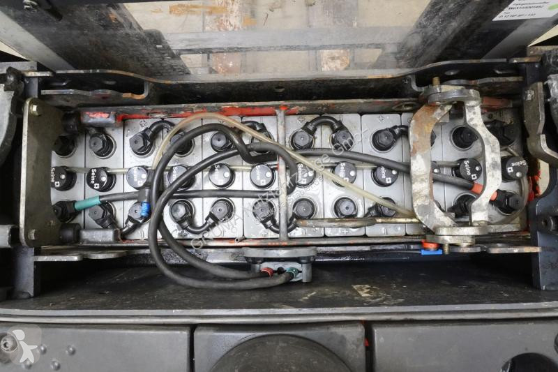 مرفاع شوكي Linde  D 12 HP SP 133