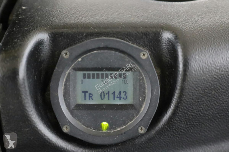 مرفاع شوكي Hyster