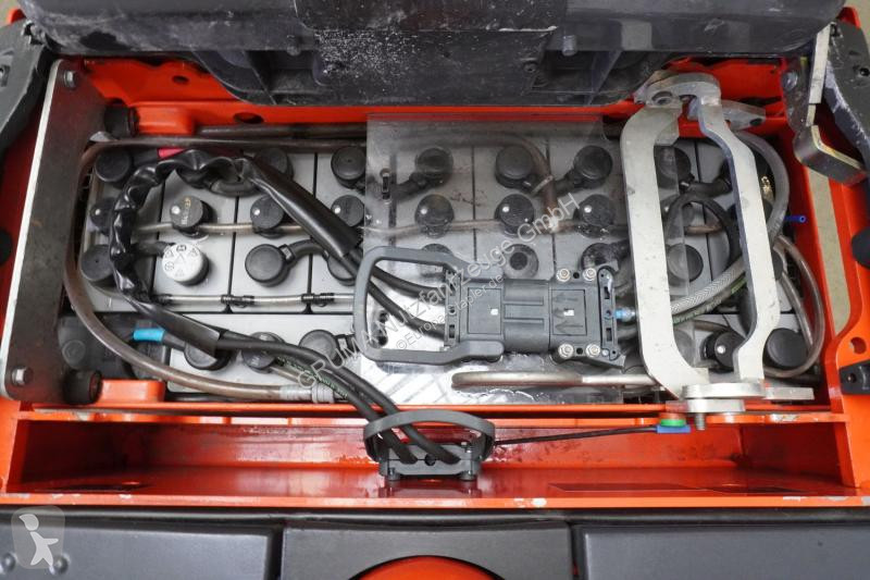 Stohovač Linde  D 14 AP 133-01