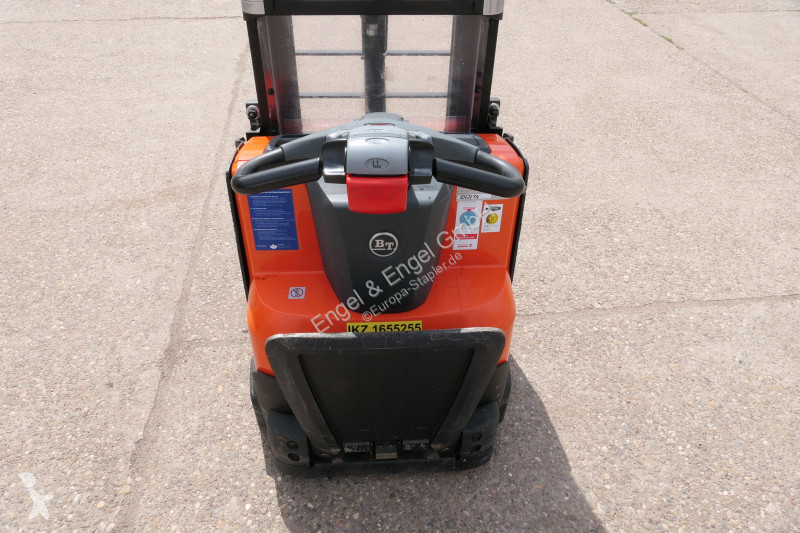 مرفاع شوكي BT SWE 200D