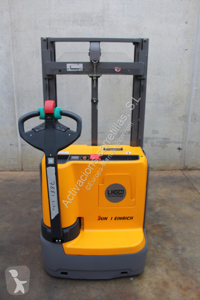 مرفاع شوكي Jungheinrich 250 ZT LI-ION