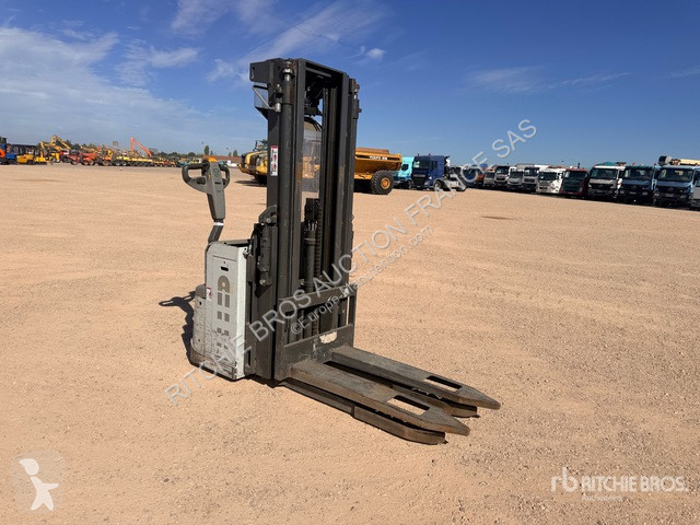 Electrotranspalet Atlet  Alto
