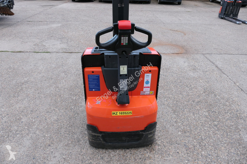Apilador BT SWE 080L