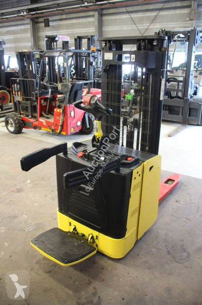 Gerbeur Hyster